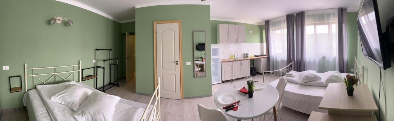 Premont Studios Ghimbav Extérieur photo