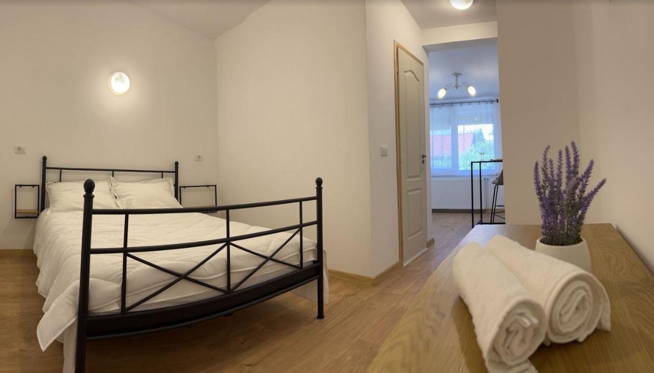 Premont Studios Ghimbav Extérieur photo
