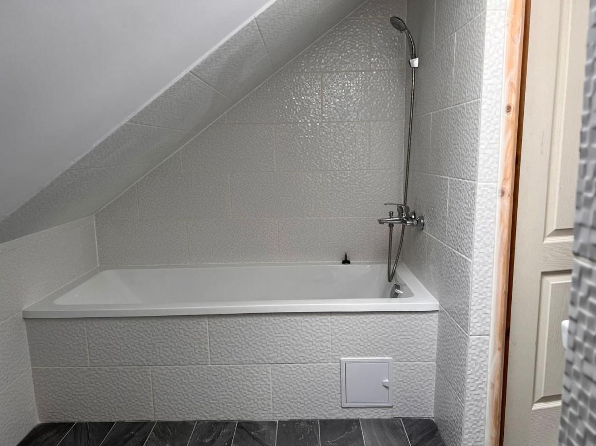 Premont Studios Ghimbav Extérieur photo